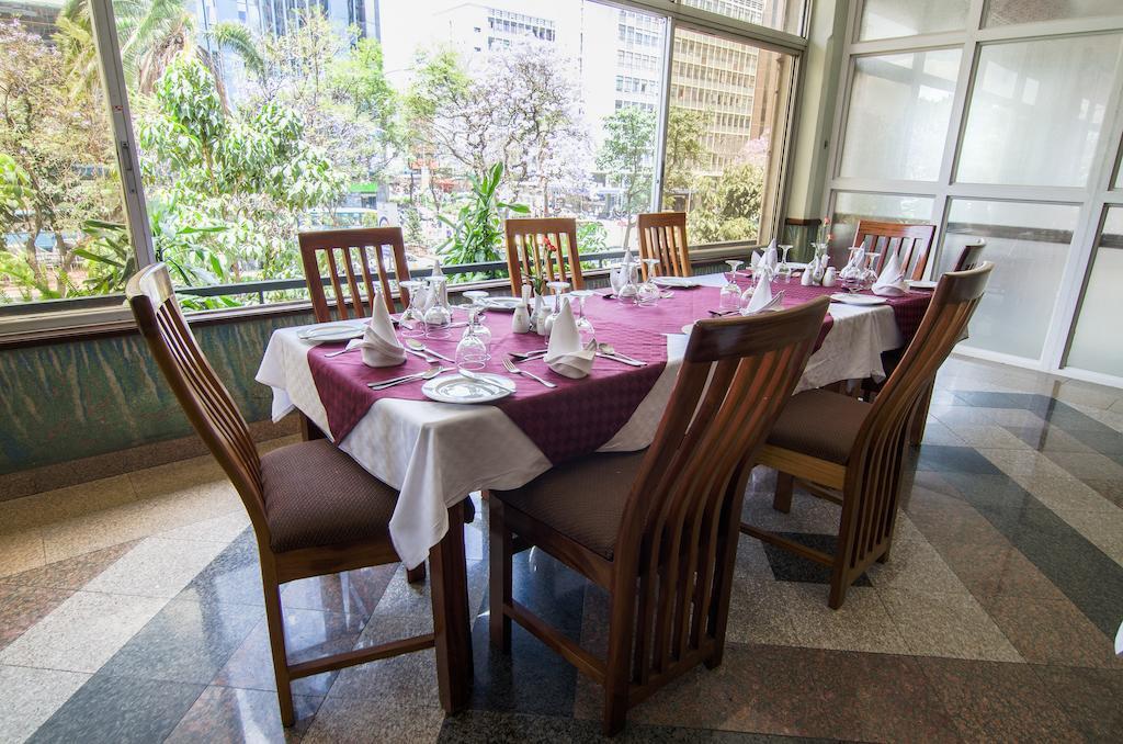 Sentrim 680 Hotel ナイロビ エクステリア 写真