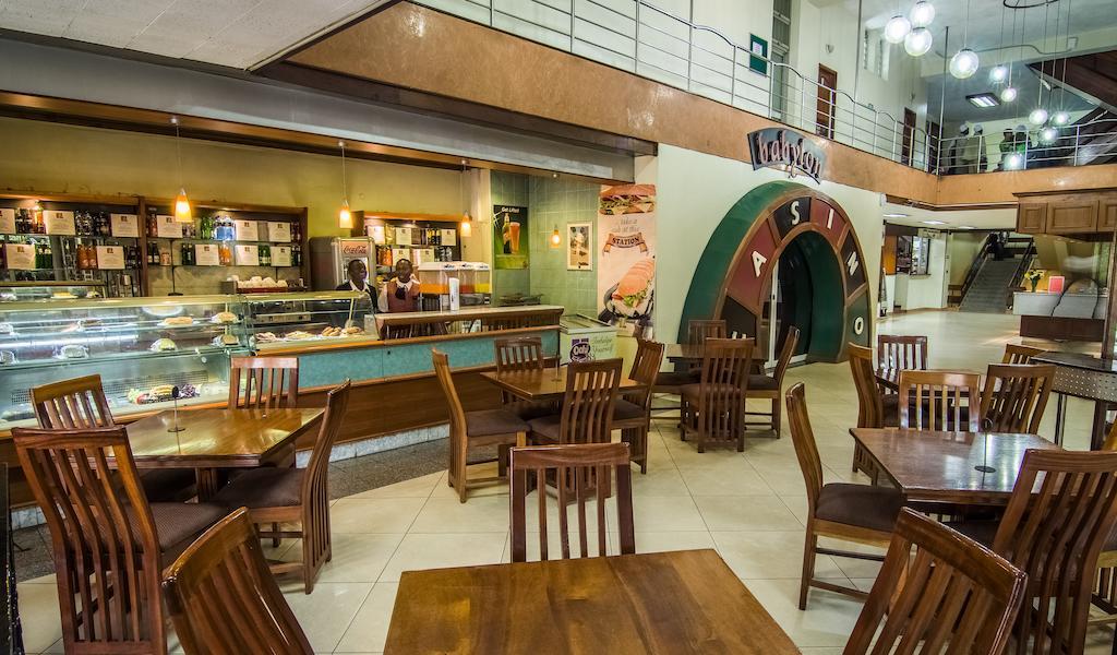 Sentrim 680 Hotel ナイロビ エクステリア 写真